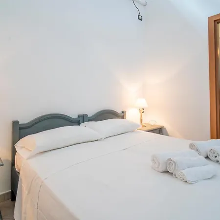 Monte Ricciu Nuova Gestione ホリデーパーク 3*