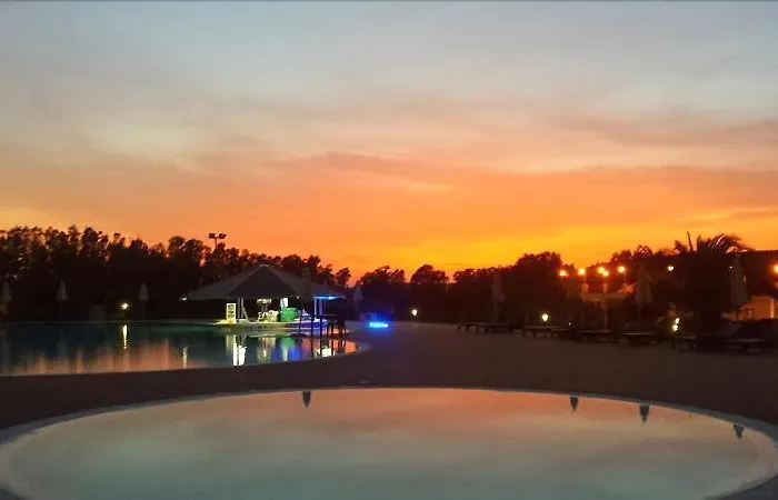 Monte Ricciu Aldeamento Turístico 3*