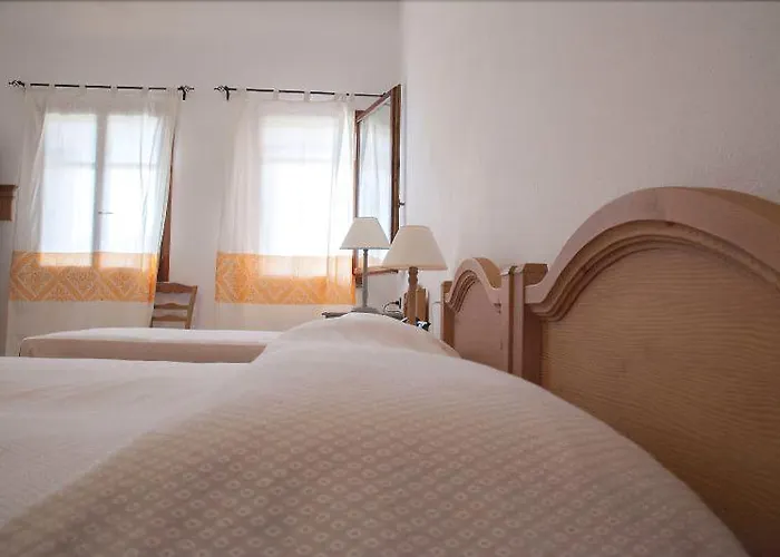 Aldeamento Turístico Monte Ricciu 3*