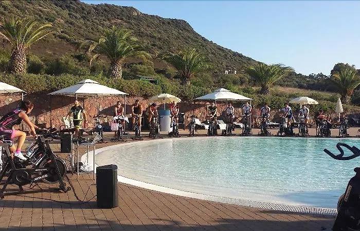 Aldeamento Turístico Monte Ricciu 3*